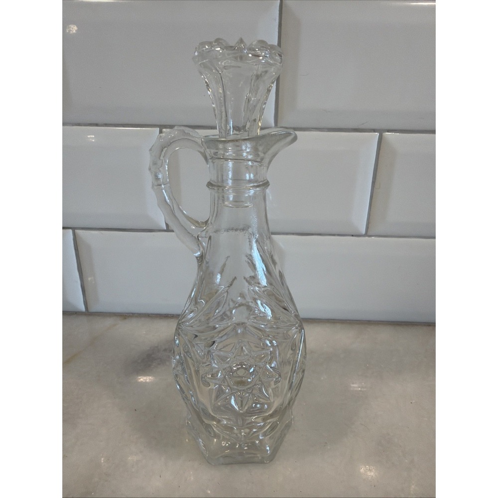 VTG Anchor Hocking Pressed Glass "Star Of David" Cruet with Lid